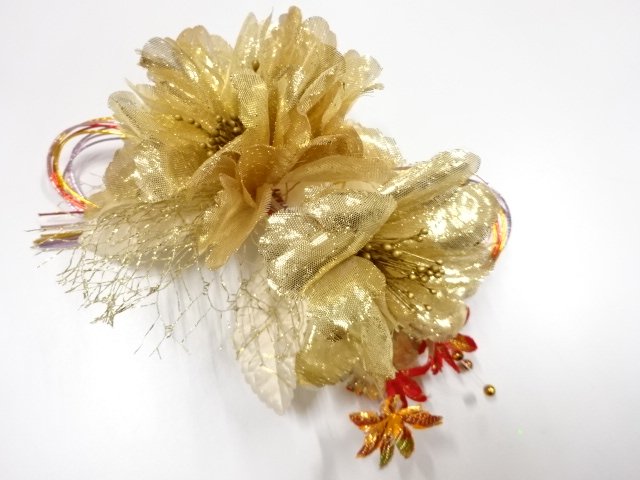 JAPANESE KIMONO / ANTIQUE HAIR ACCESSORY